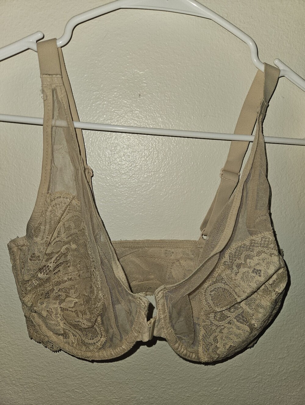 Dobreva Womans Beige Bra Size 32 E